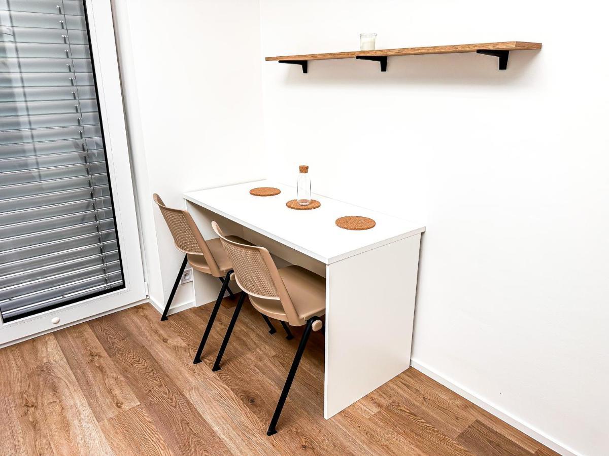 Arigato Apartment Brno Buitenkant foto